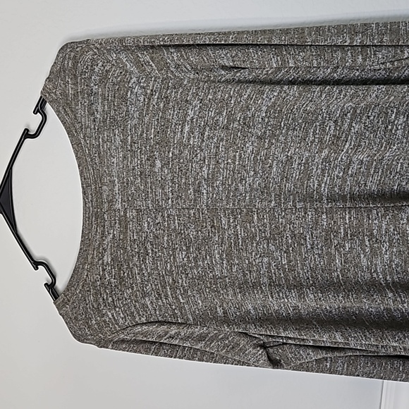 Aerie Long Sleeve Tight Knit Flowy V-neck Top Heather Green XS - Picture 7 of 13